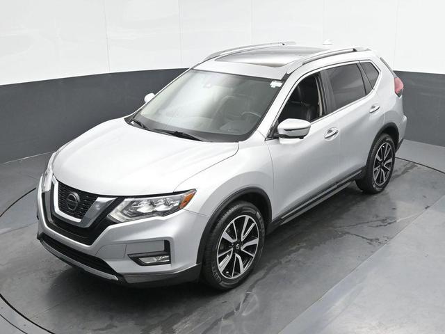 Photo of 2020 Brilliant Silver Metallic Nissan Rogue