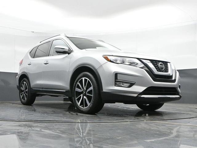 Photo of 2020 Brilliant Silver Metallic Nissan Rogue
