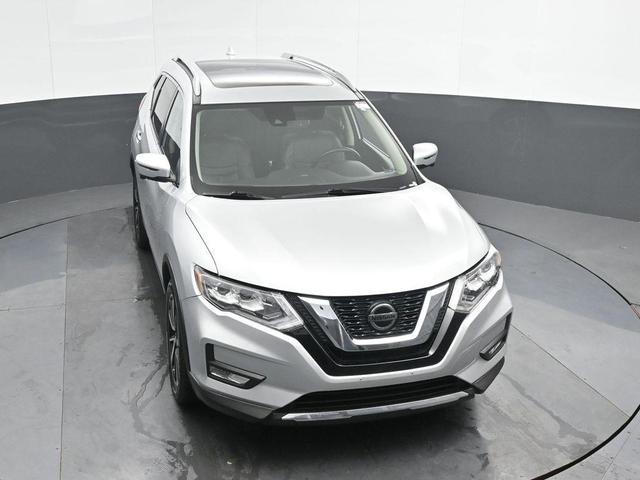 Photo of 2020 Brilliant Silver Metallic Nissan Rogue