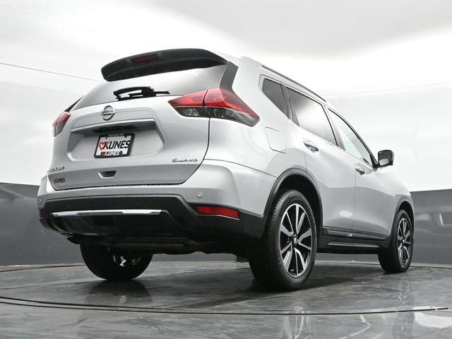 Photo of 2020 Brilliant Silver Metallic Nissan Rogue