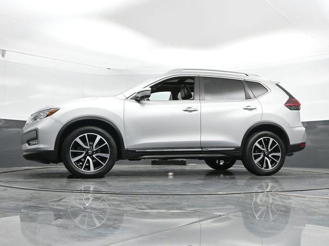 Photo of 2020 Brilliant Silver Metallic Nissan Rogue