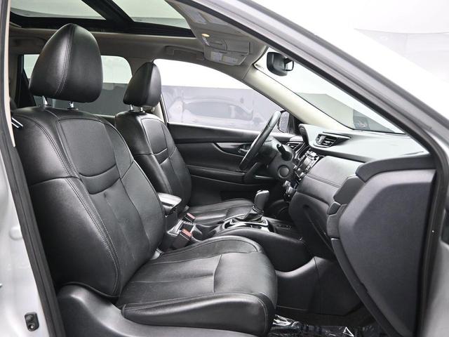 Photo of 2020 Brilliant Silver Metallic Nissan Rogue