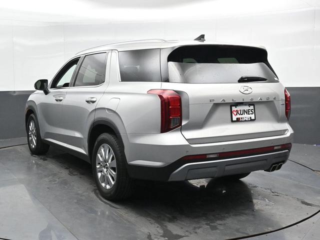 Photo of 2024 Silver Hyundai PALISADE