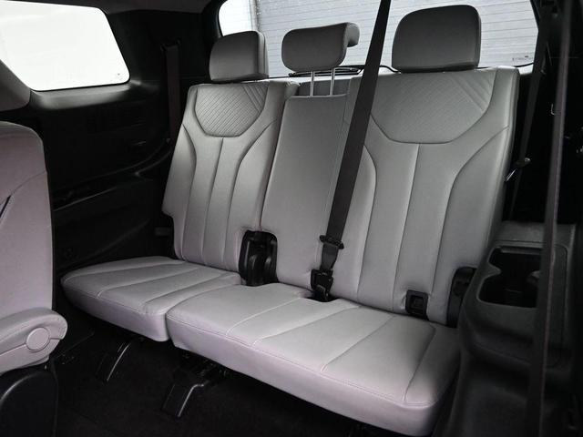 Photo of 2024 Silver Hyundai PALISADE