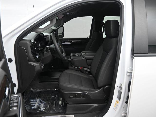 Photo of 2024 Summit White Chevrolet Silverado 2500