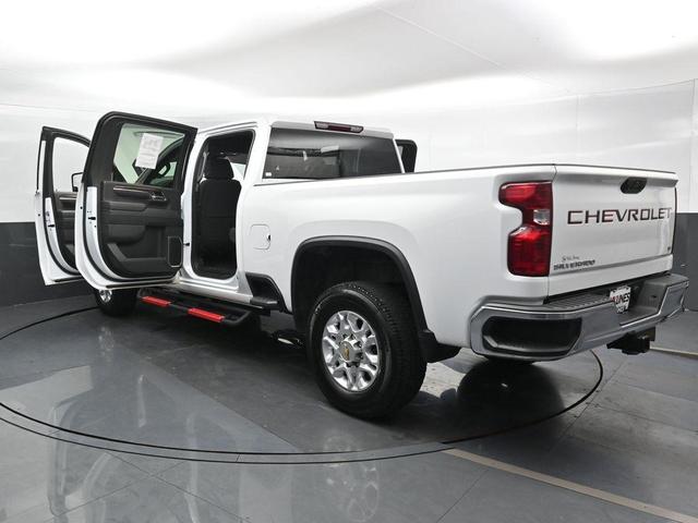 Photo of 2024 Summit White Chevrolet Silverado 2500