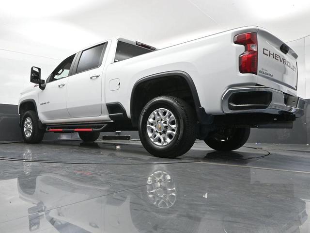 Photo of 2024 Summit White Chevrolet Silverado 2500