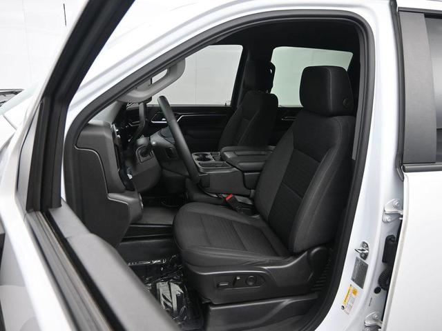 Photo of 2024 Summit White Chevrolet Silverado 2500