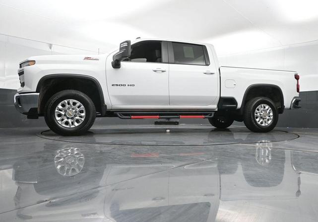 Photo of 2024 Summit White Chevrolet Silverado 2500