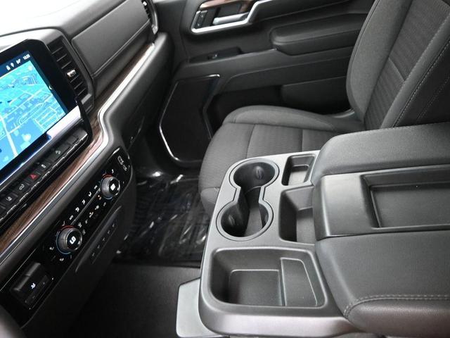 Photo of 2024 Summit White Chevrolet Silverado 2500
