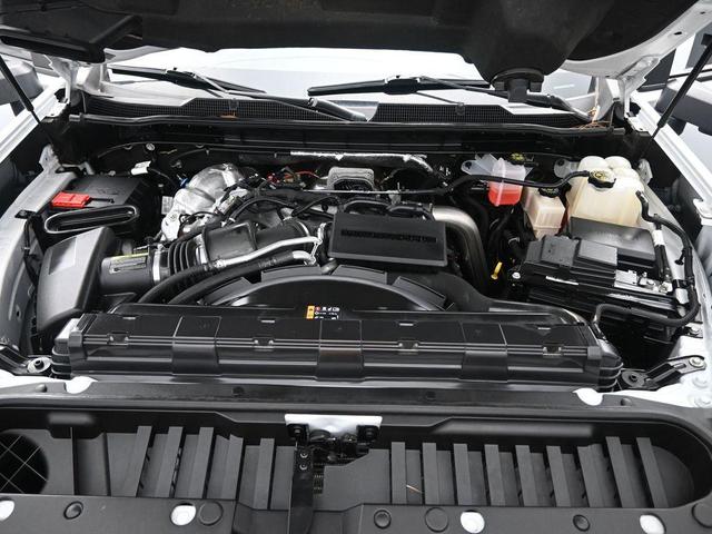 Photo of 2024 Summit White Chevrolet Silverado 2500