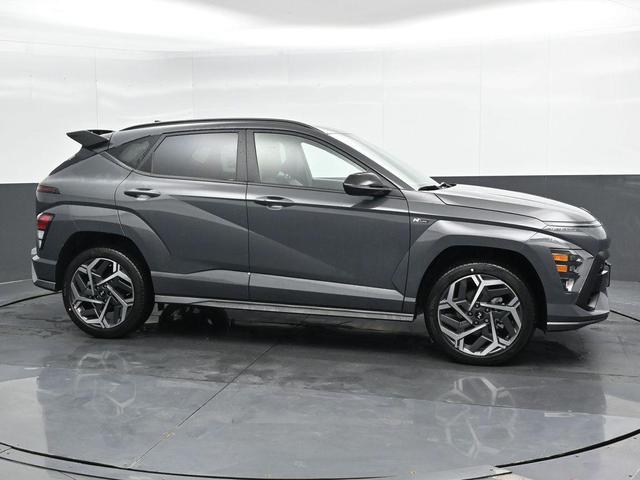 Photo of 2025 Gray Pearl Hyundai KONA