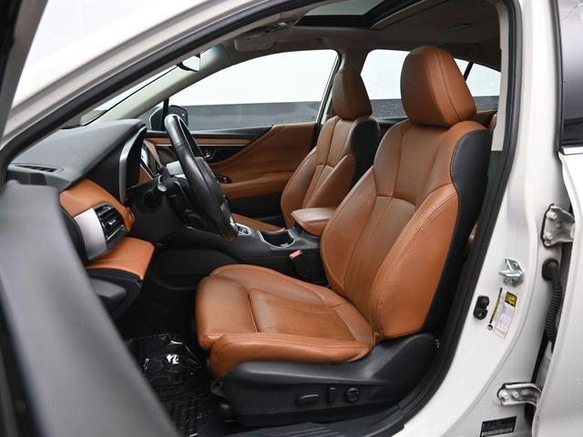 Photo of 2021 Crystal White Pearl Subaru Legacy
