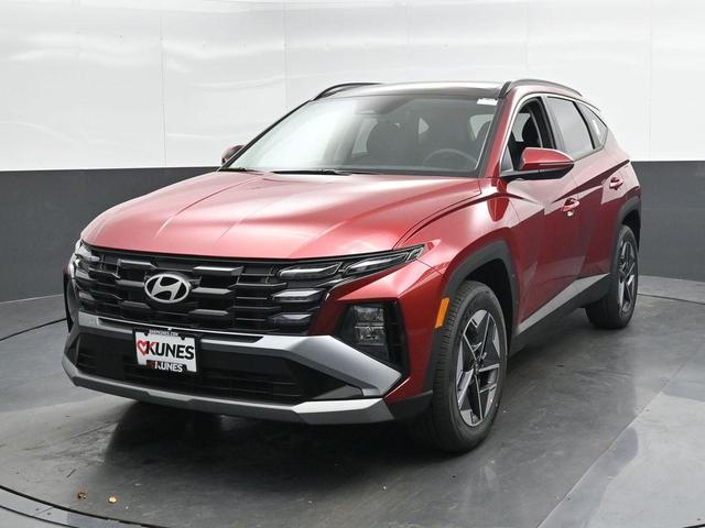 Photo of 2025 Red Hyundai TUCSON Hybrid