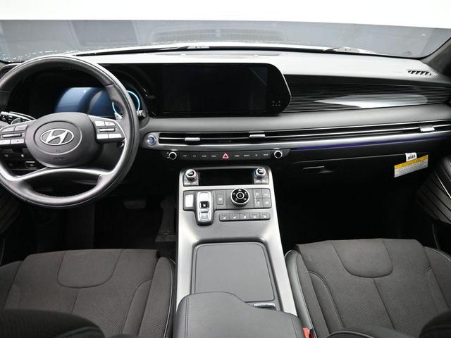 Photo of 2025 Abyss Black Pearl Hyundai PALISADE