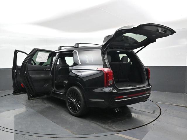 Photo of 2025 Abyss Black Pearl Hyundai PALISADE