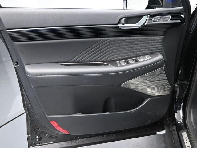 Photo of 2025 Abyss Black Pearl Hyundai PALISADE