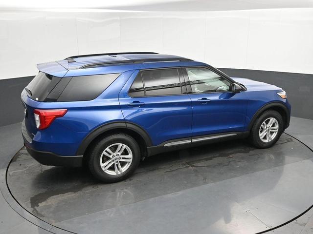 Photo of 2022 Blue Ford Explorer