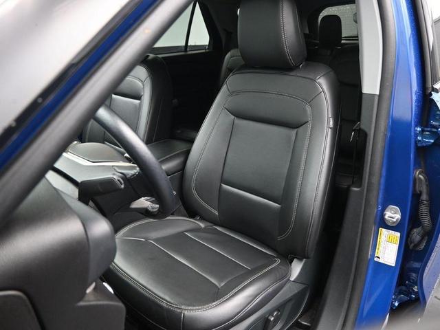 Photo of 2022 Blue Ford Explorer