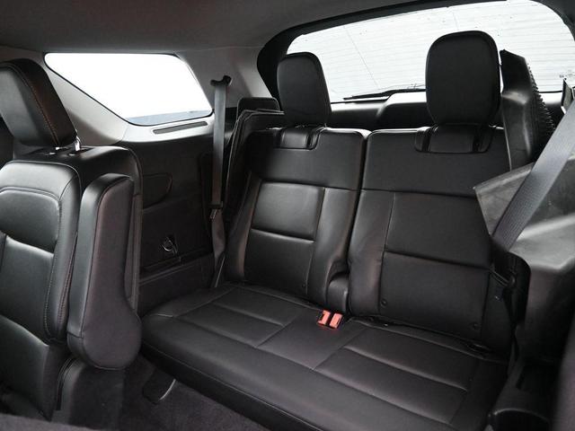 Photo of 2022 Blue Ford Explorer