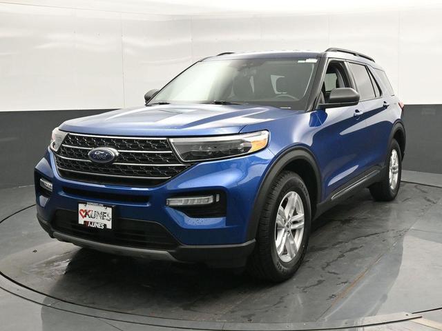 Photo of 2022 Blue Ford Explorer