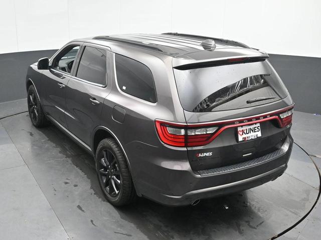 Photo of 2018 Granite Clearcoat Metallic Dodge Durango