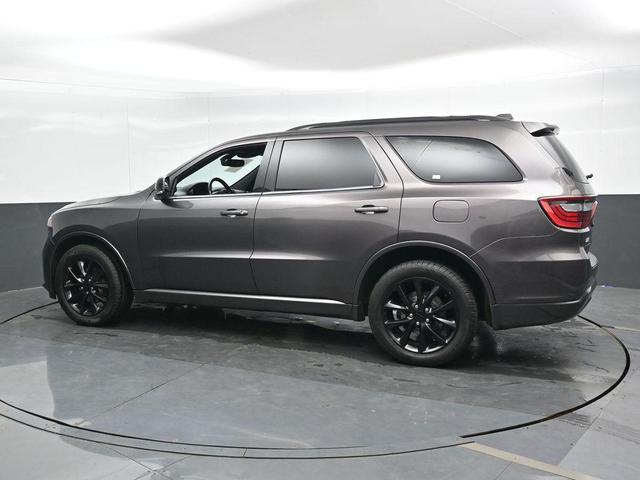 Photo of 2018 Granite Clearcoat Metallic Dodge Durango