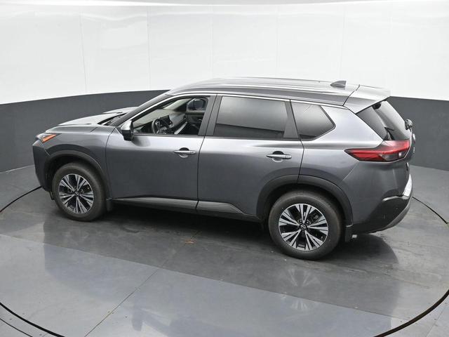 Photo of 2023 Gun Metallic Nissan Rogue
