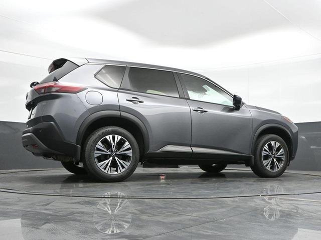 Photo of 2023 Gun Metallic Nissan Rogue