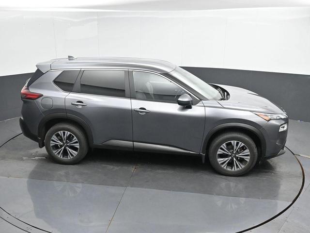 Photo of 2023 Gun Metallic Nissan Rogue
