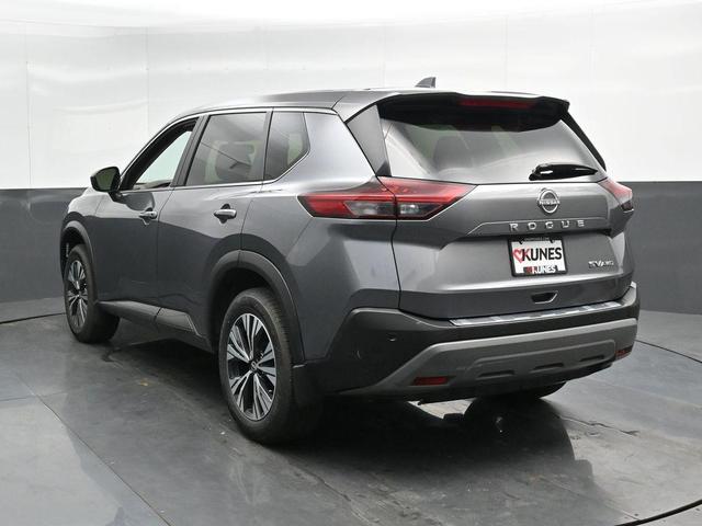 Photo of 2023 Gun Metallic Nissan Rogue