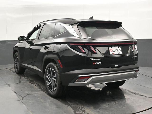 Photo of 2025 Ash Black Hyundai TUCSON Hybrid
