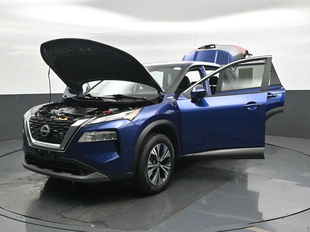Photo of 2023 Caspian Blue Nissan Rogue