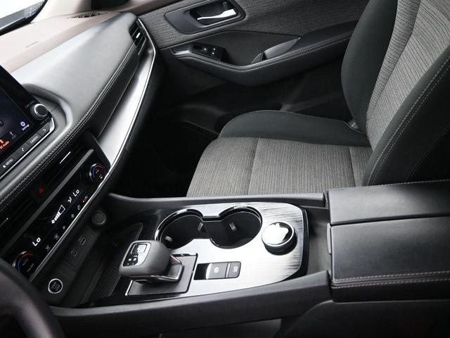 Photo of 2023 Caspian Blue Nissan Rogue