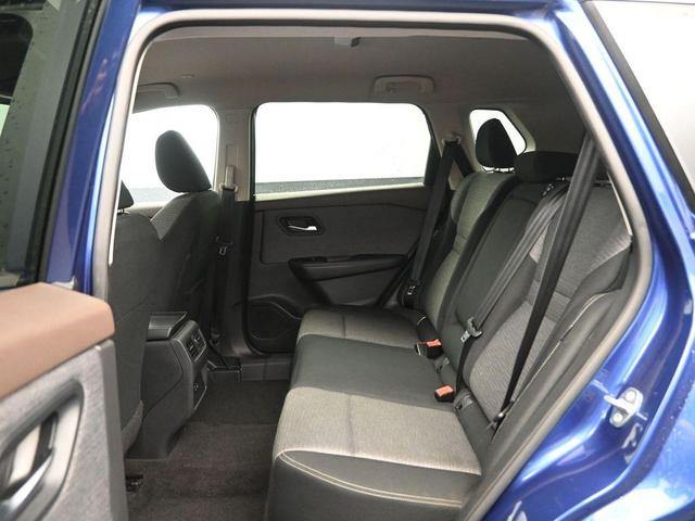 Photo of 2023 Caspian Blue Nissan Rogue