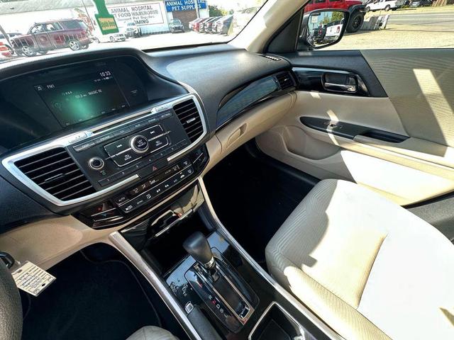 Photo of 2017 Burgundy Honda Accord
