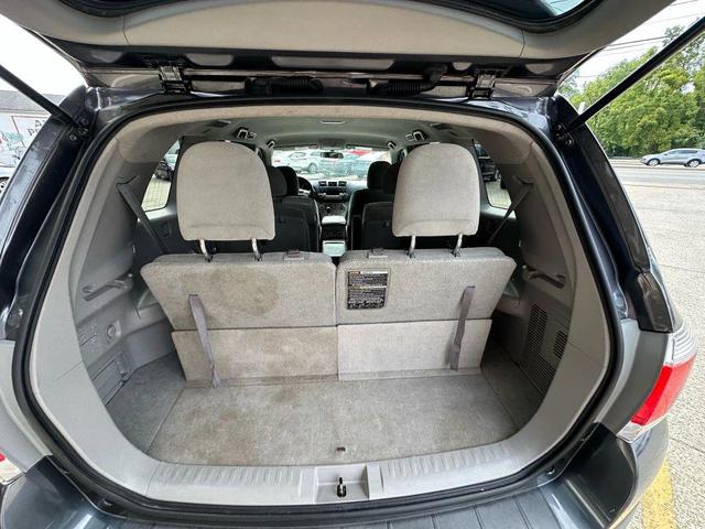 Photo of 2012 Gray Toyota Highlander