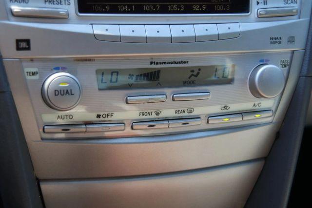 Photo of 2011 Gray Toyota Camry