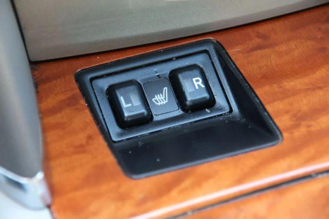 Photo of 2011 Gray Toyota Camry