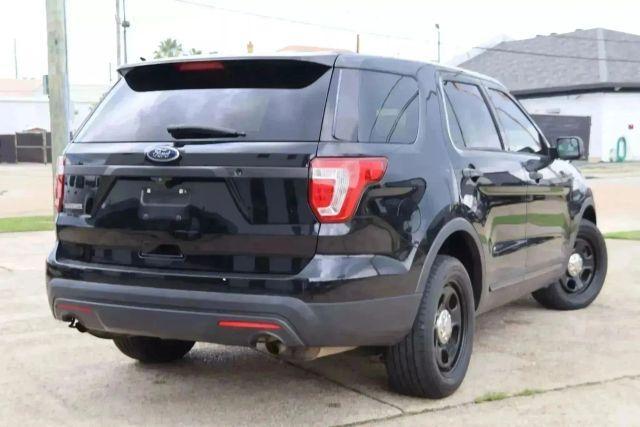 Photo of 2017 Black Ford Utility Police Interceptor