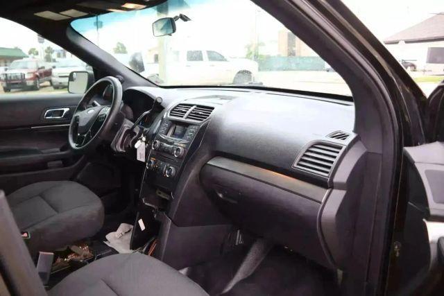 Photo of 2017 Black Ford Utility Police Interceptor