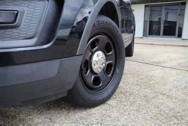 Photo of 2017 Black Ford Utility Police Interceptor