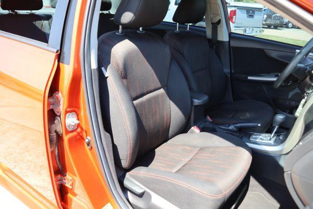 Photo of 2013 Orange Toyota Corolla