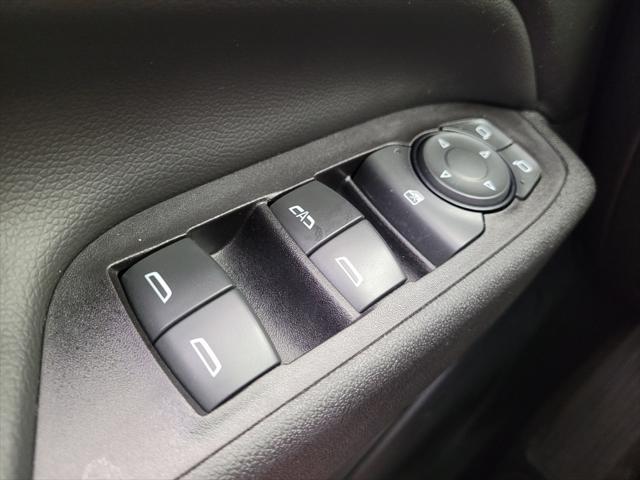 Photo of 2019 White Chevrolet Equinox