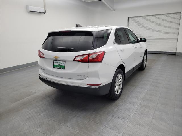 Photo of 2019 White Chevrolet Equinox