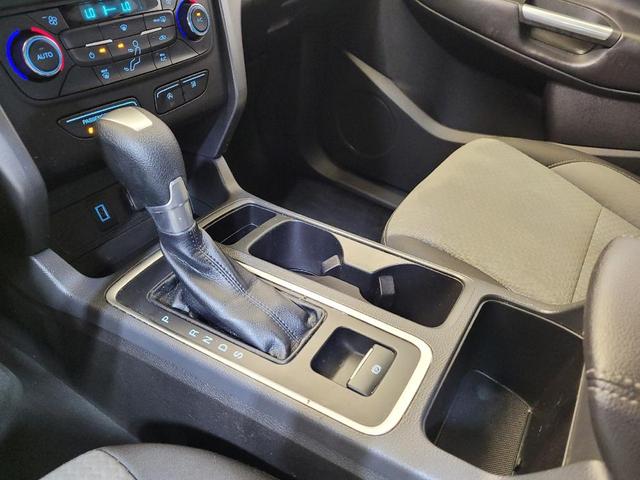 Photo of 2017 Ingot Silver Metallic Ford Escape
