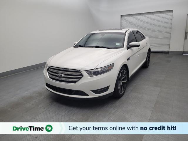 2015 Ford Taurus