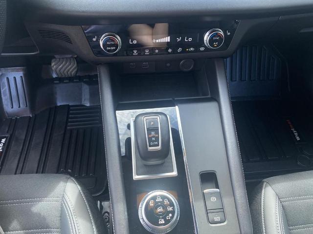 Photo of 2024 Red Mitsubishi Outlander