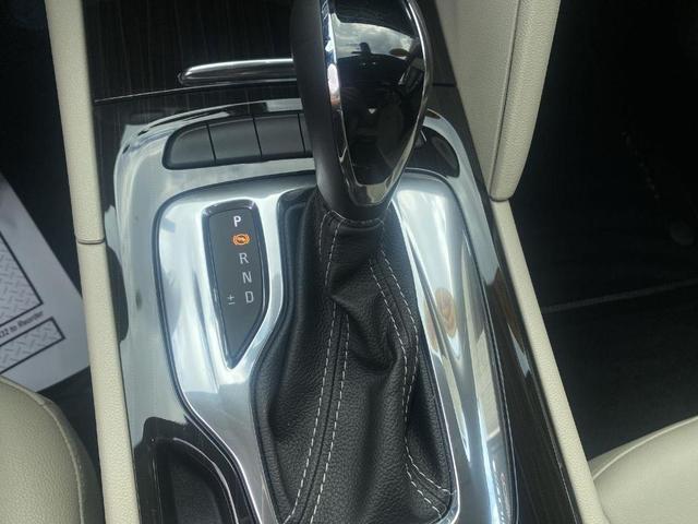 Photo of 2020 Dark Moon Blue Metallic Buick Regal Sportback