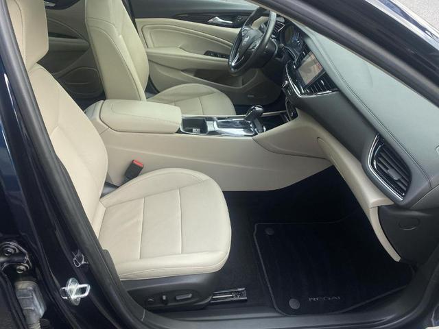 Photo of 2020 Dark Moon Blue Metallic Buick Regal Sportback